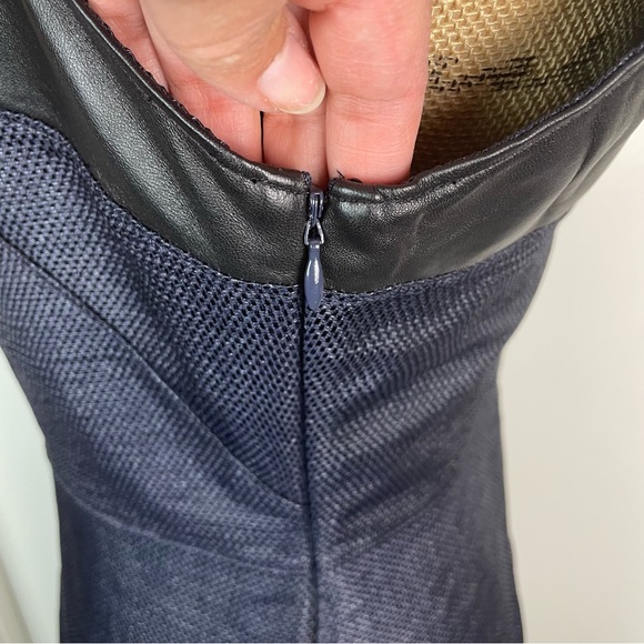 bebe Leather Trim Navy Blue Sleeveless Textured Dress Size M V-Neck Lined Party - Picture 9 of 13